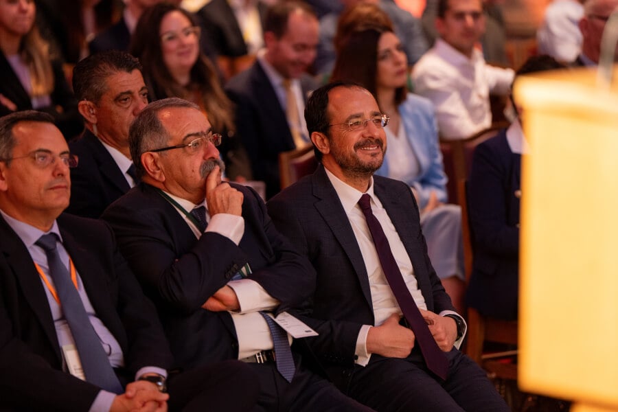 ks21.05.25 368